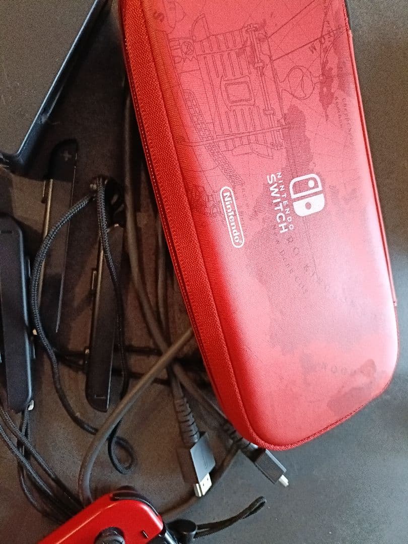 最安値　任天堂スイッチ　本体 付属品 ケース　コントローラー新品未開封