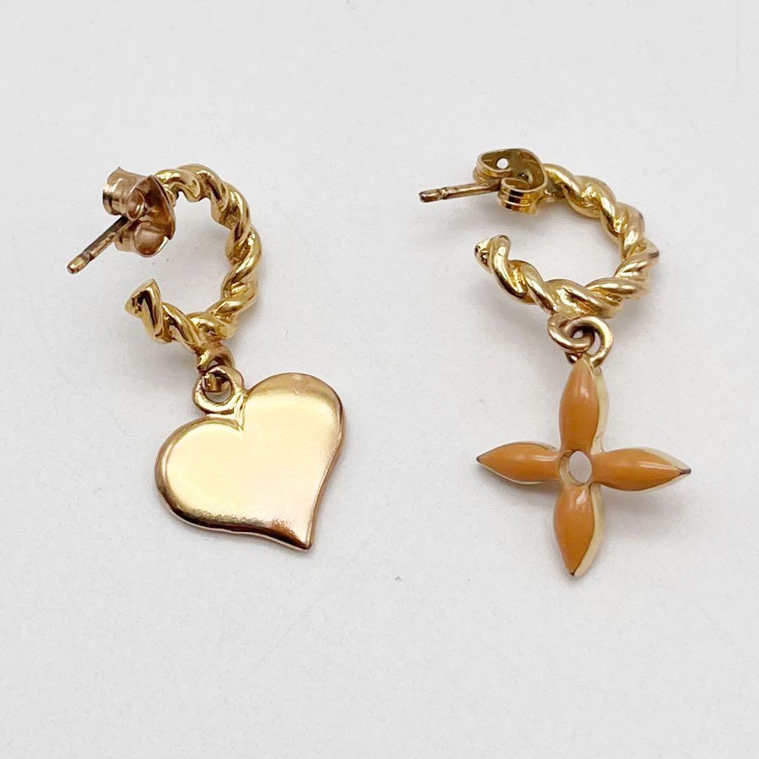 ルイヴィトン ブークル ドレイユ スウィート モノグラム ピアス 2個　ゴールド