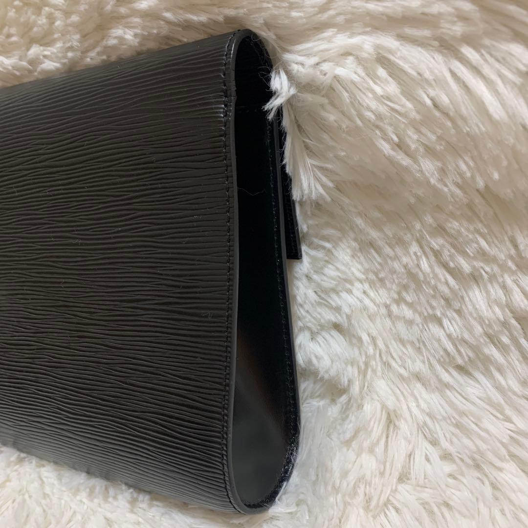 【美品】ルイヴィトン エピ シャイヨー クラッチバッグ セカンドバッグ レザー