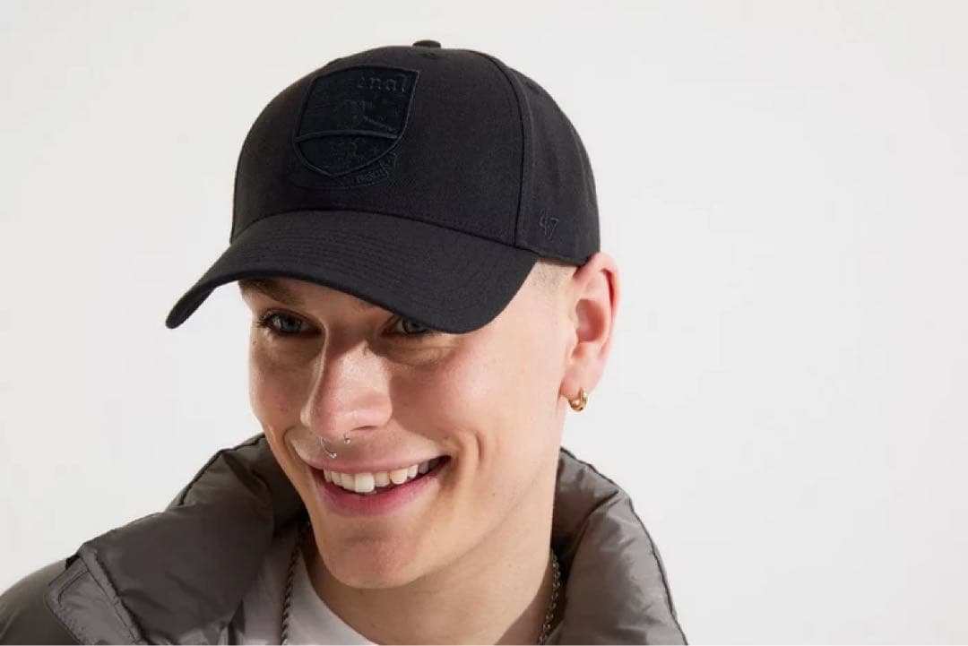 アーセナル公式　47 キャップ　ブラック