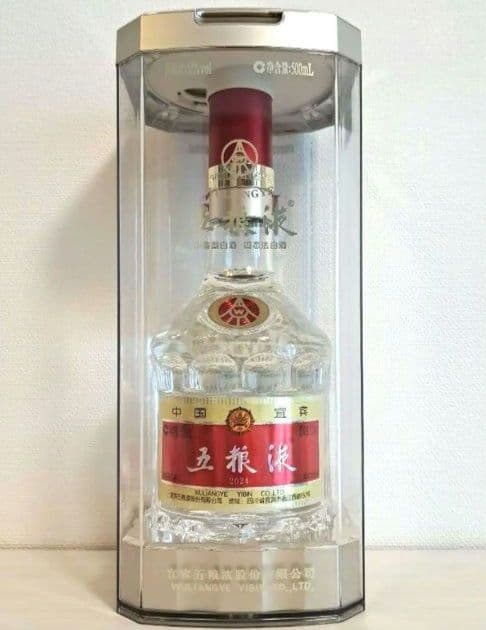 ☆新品未開封☆　五粮液　白酒　2024年製　ごりょうえき　52度　500ml