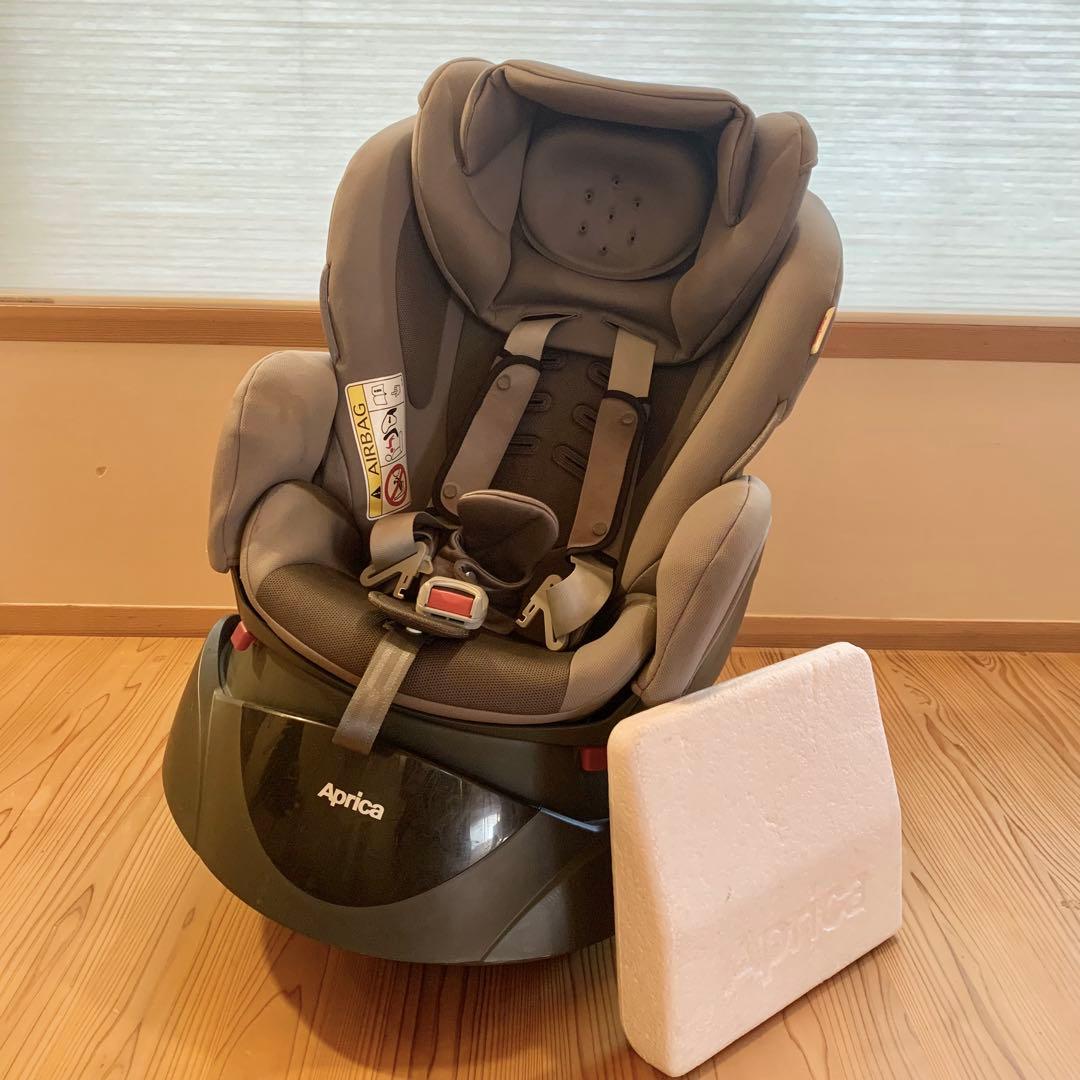★Aprica チャイルドシート★ディアターン プラス グレー
