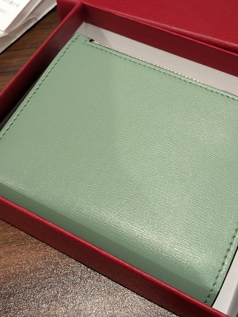 Salvatore Ferragamo 二つ折り財布 ミントグリーン