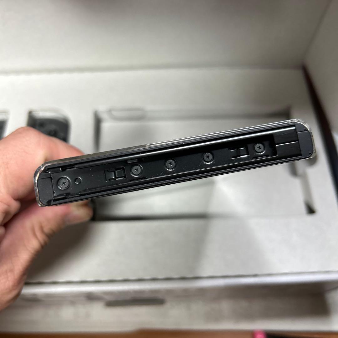 美品　スマブラ バッテリー強化版　Switch ソフト付き