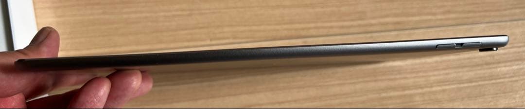 Apple iPad Pro (10.5インチ) 64GB MQDT2J/A