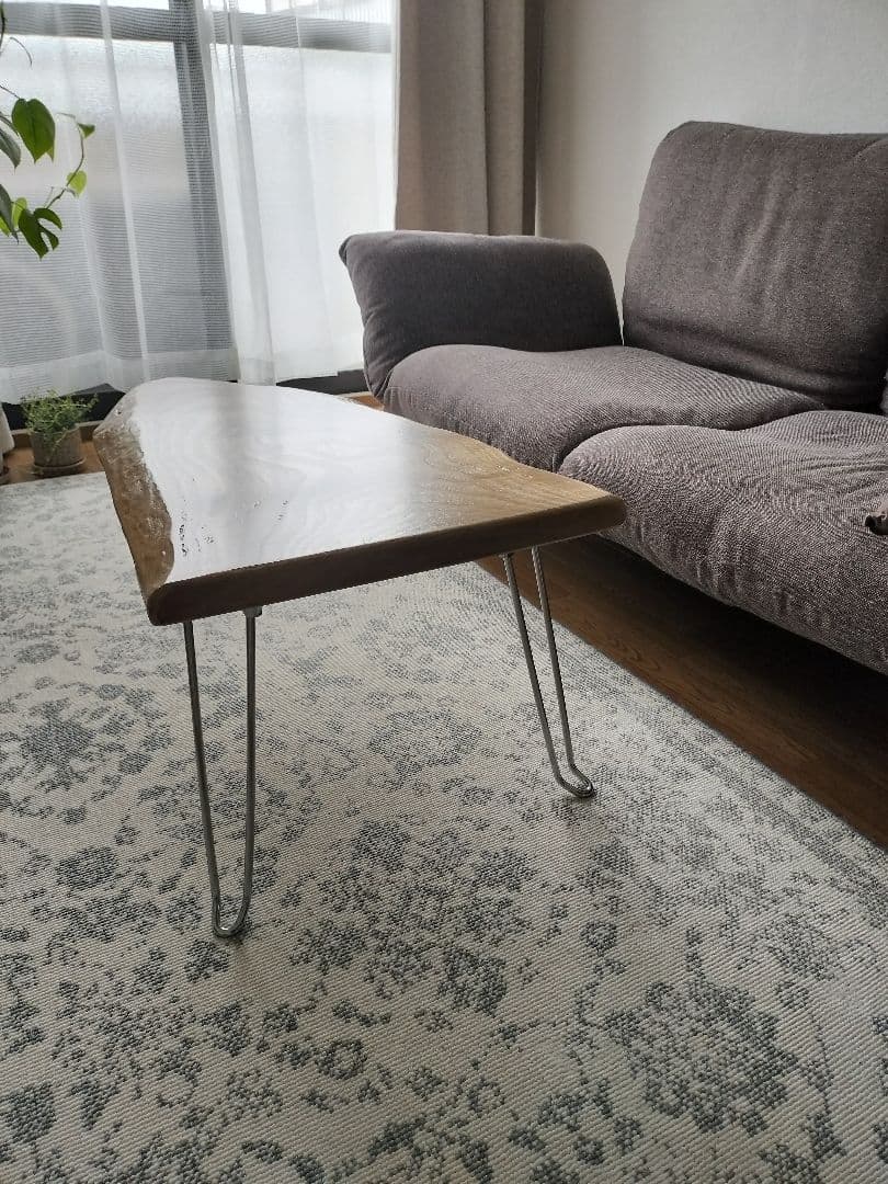 センダンの木製ローテーブル 1枚板