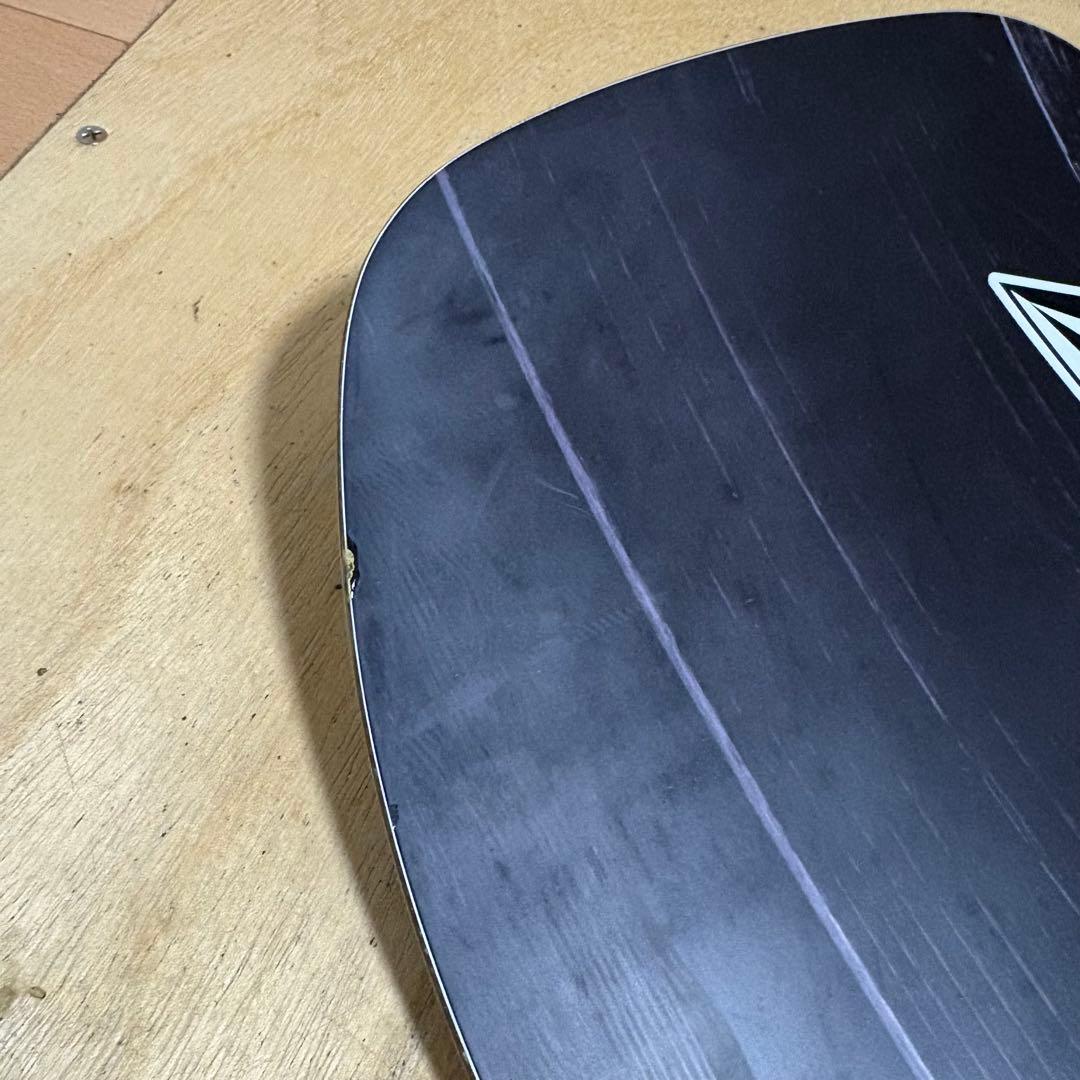 November ARTFREEDOM パウダーボード ノベンバー スノーボード