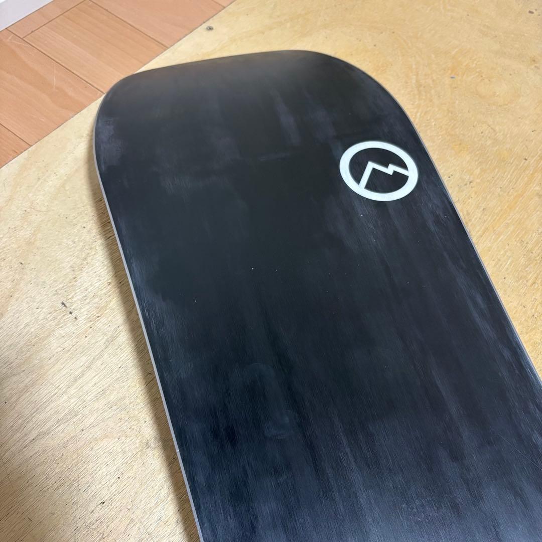 November ARTFREEDOM パウダーボード ノベンバー スノーボード