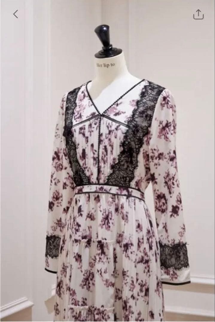 ワンピース Grasse Floral Pleated Dress M