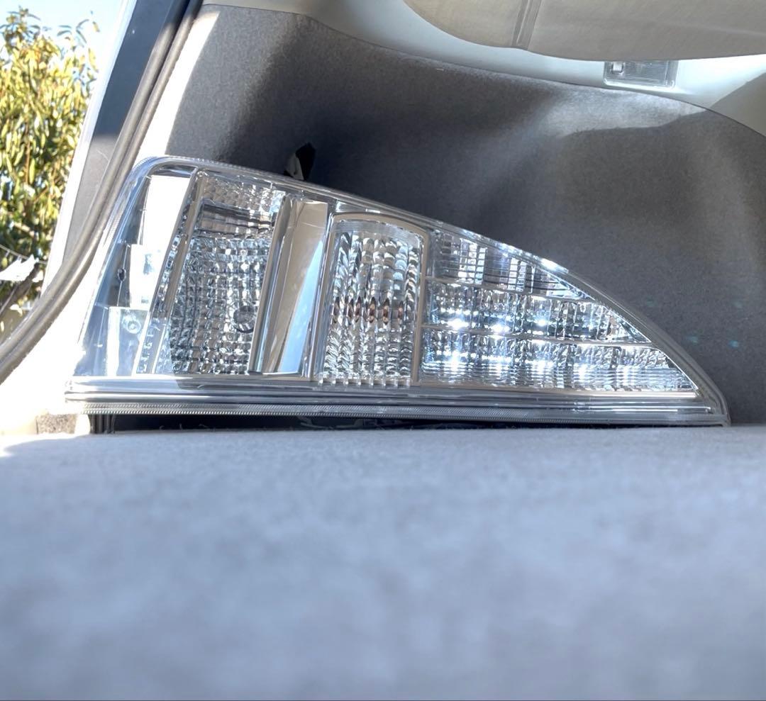 JDM　30 プリウス クリアテール　ブレーキポジションホワイトLED打ち替え