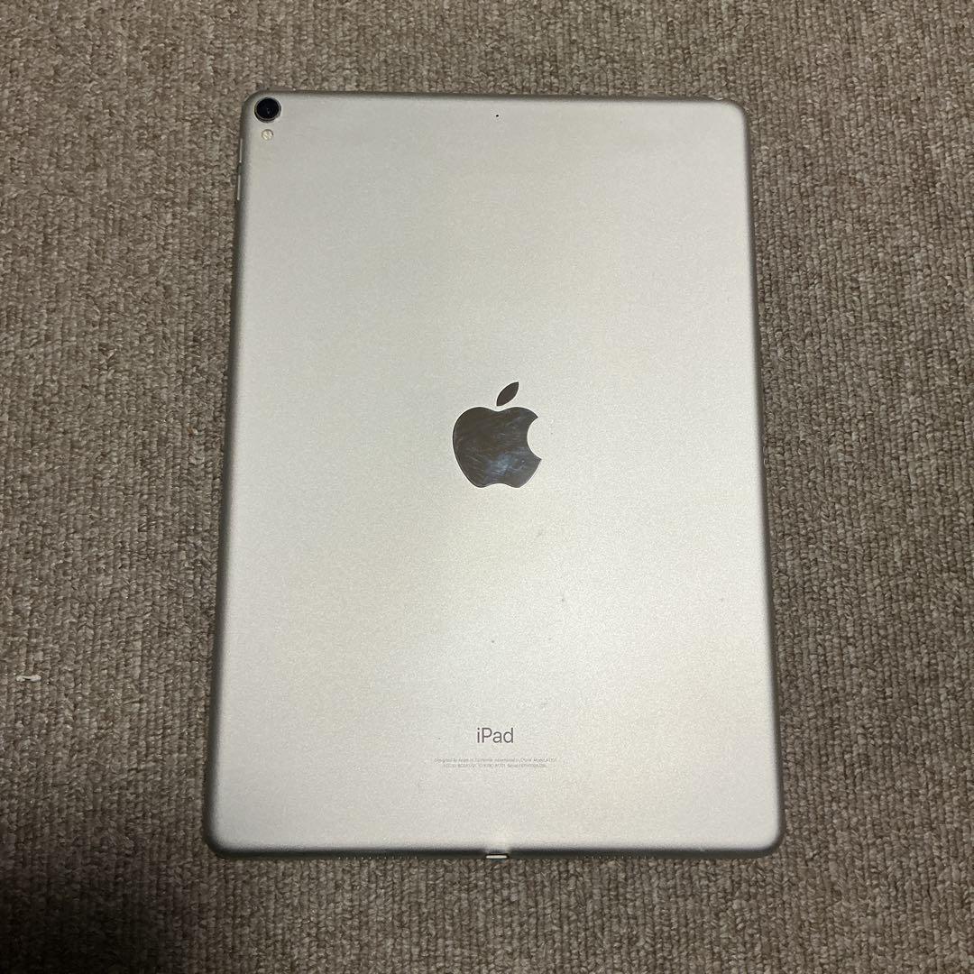 Apple iPad Pro 10.5 インチ シルバー 本体　訳あり