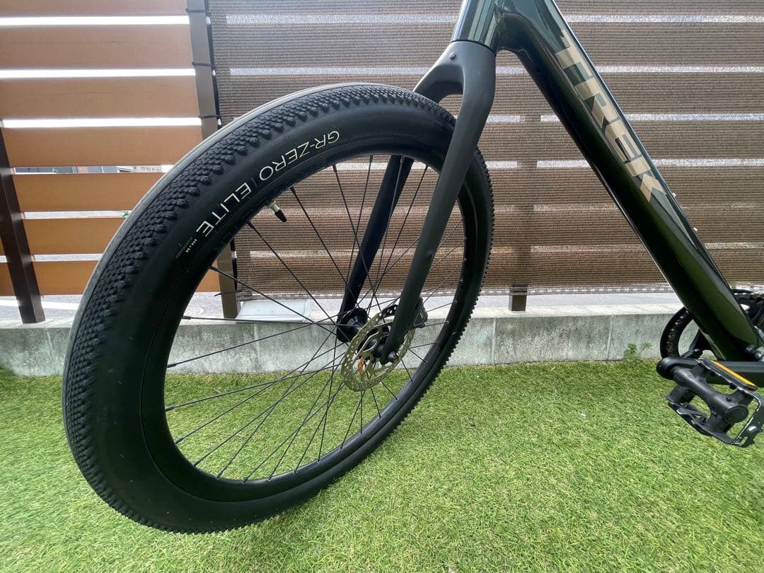 Trek クロスバイク Dual Sport 3【屋内保管.美品】