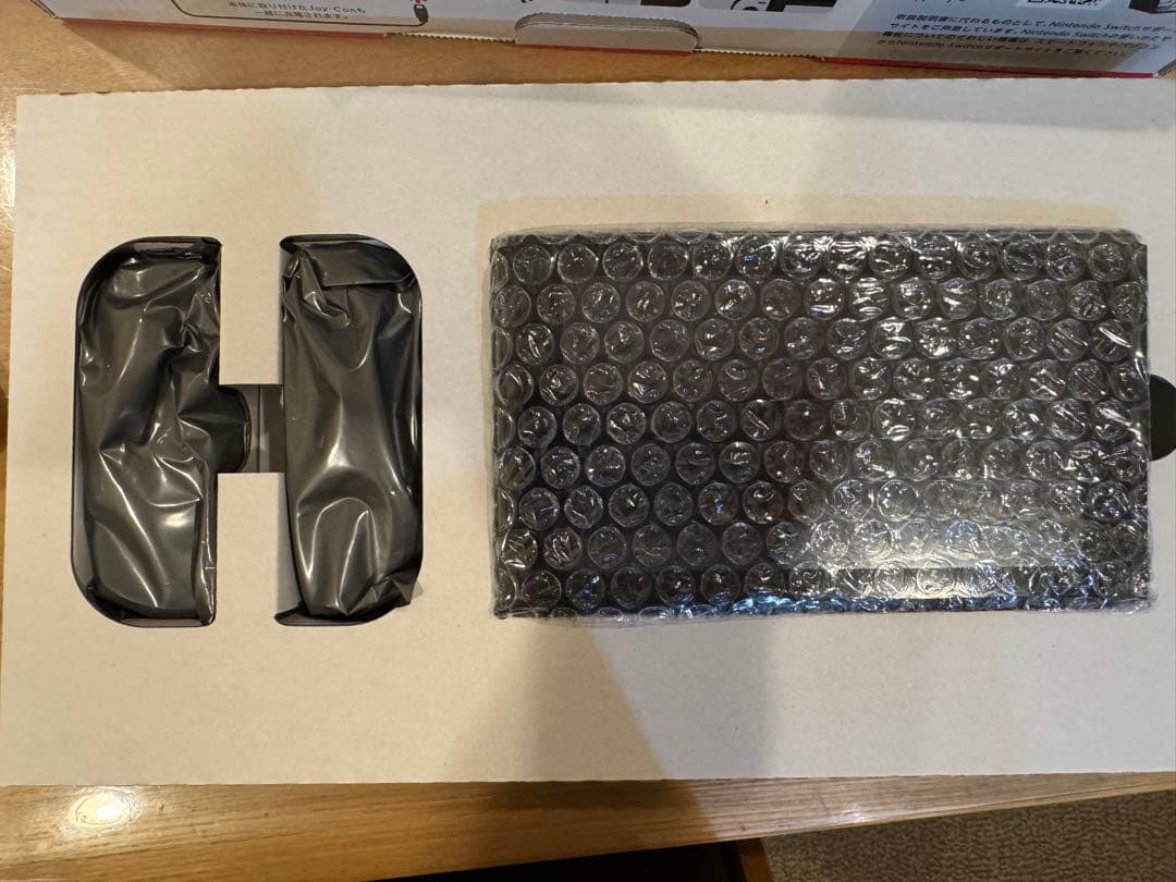 Nintendo Switch 本体 グレー(ジョイコン新品)