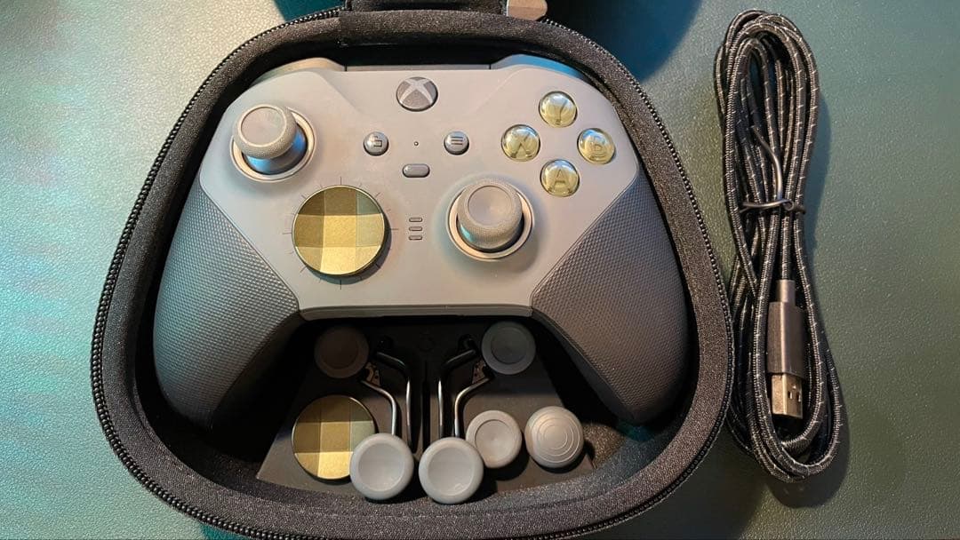 Xbox Elite Series 2 ワイヤレスコントローラー