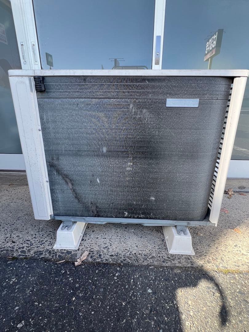 三菱エアコン霧ヶ峰本体+室外機 冷暖房両用 MSZ-ZW565S-W 2015年