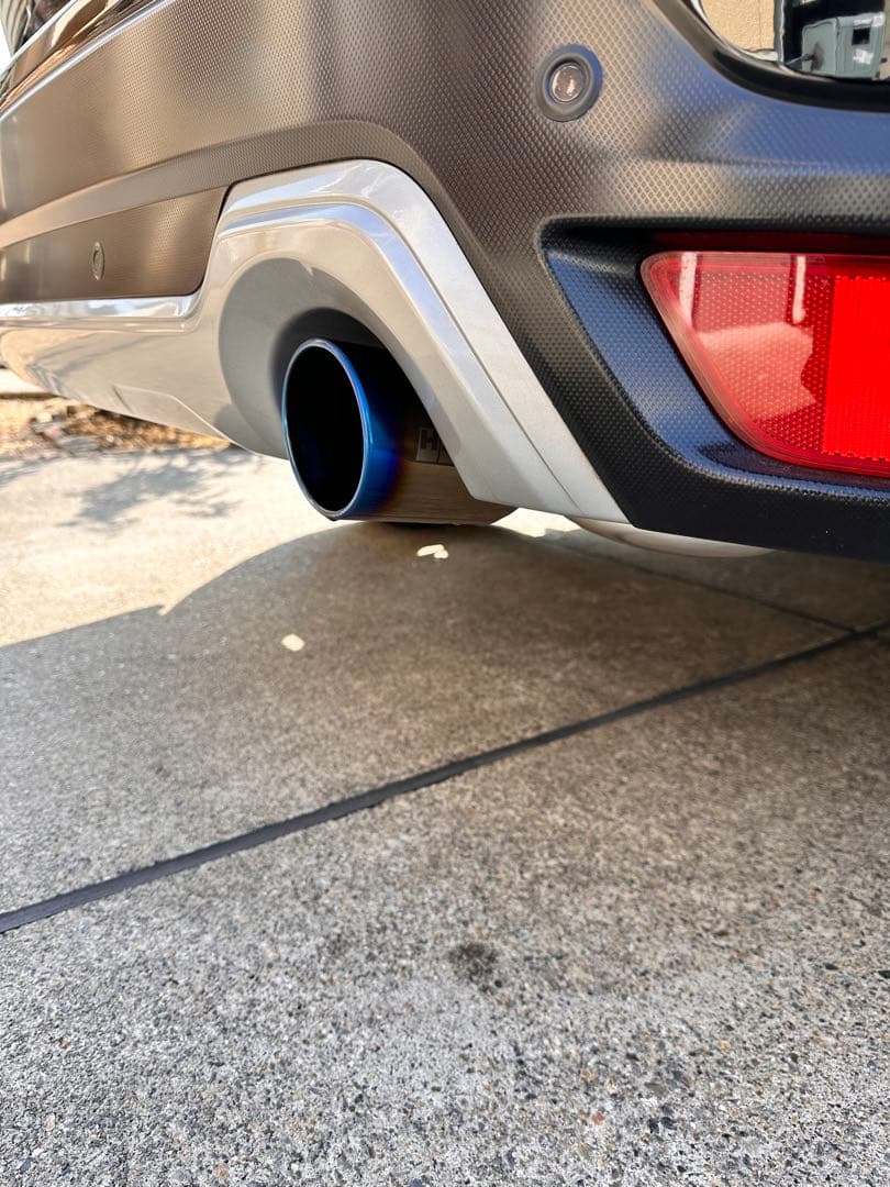 スバルフォレスターHKSリーガマックスプレミアム