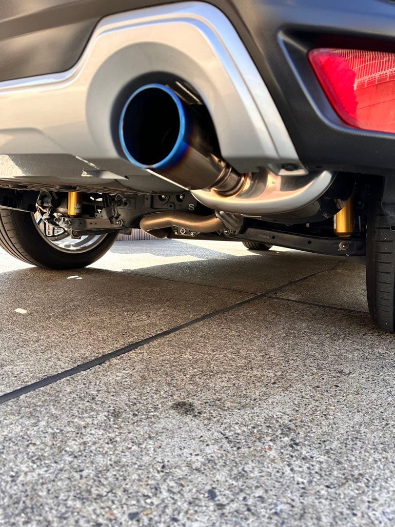 スバルフォレスターHKSリーガマックスプレミアム