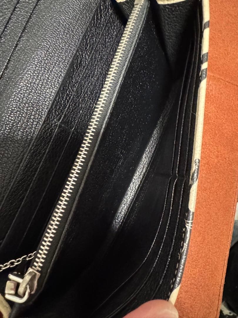 美品Miumi 長財布