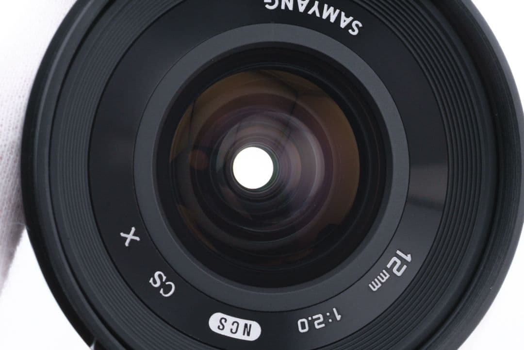 SAMYANG 12mm F2 富士Xマウント