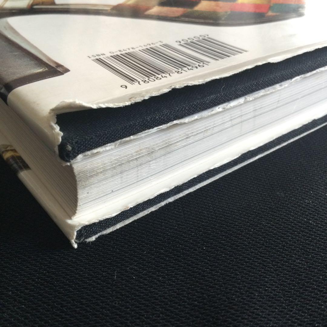 フェラガモ　洋書　シューズ　靴　Ferragamo Shoes ファッション