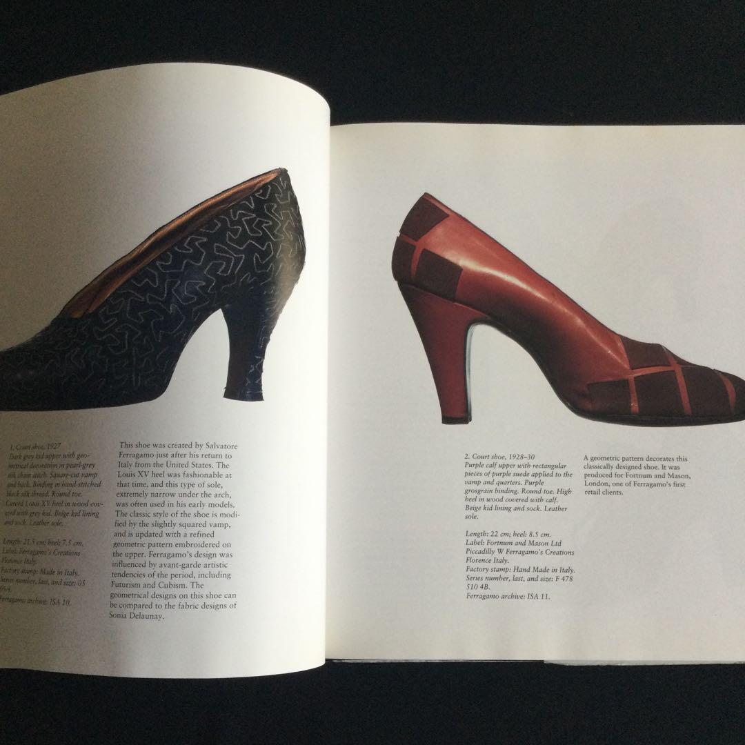 フェラガモ　洋書　シューズ　靴　Ferragamo Shoes ファッション