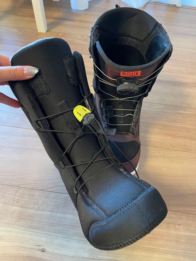 FLUX FL-BOA スノーボードブーツ 赤/黒