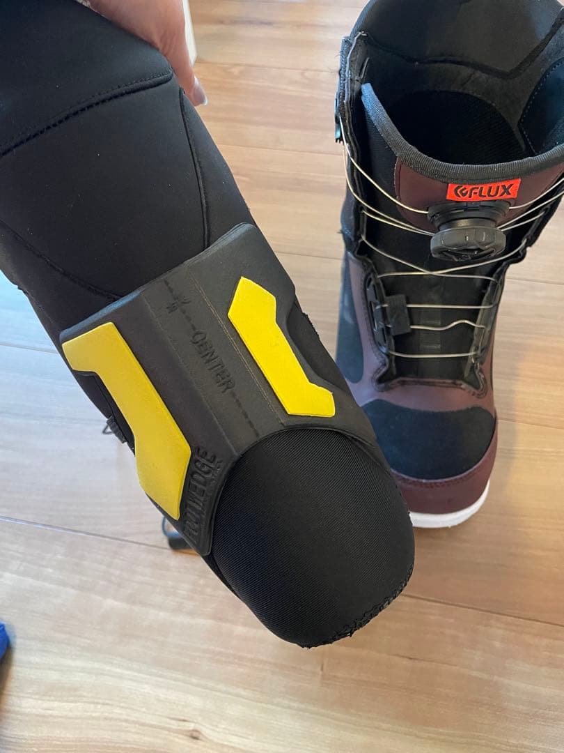 FLUX FL-BOA スノーボードブーツ 赤/黒