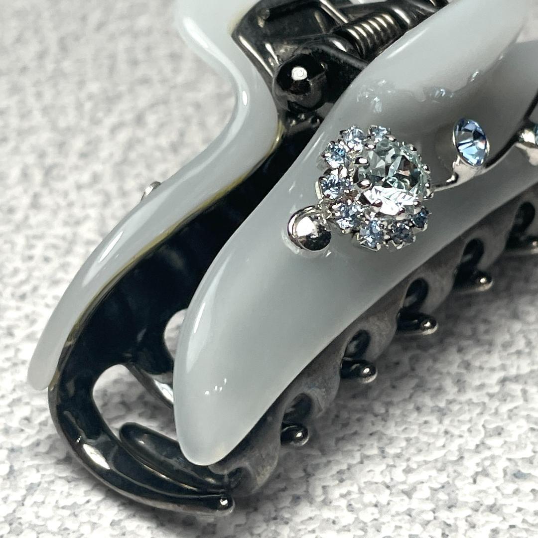 acca アッカ ヘアクリップ Mサイズ ミドル ストーン リーフ装飾 メタル