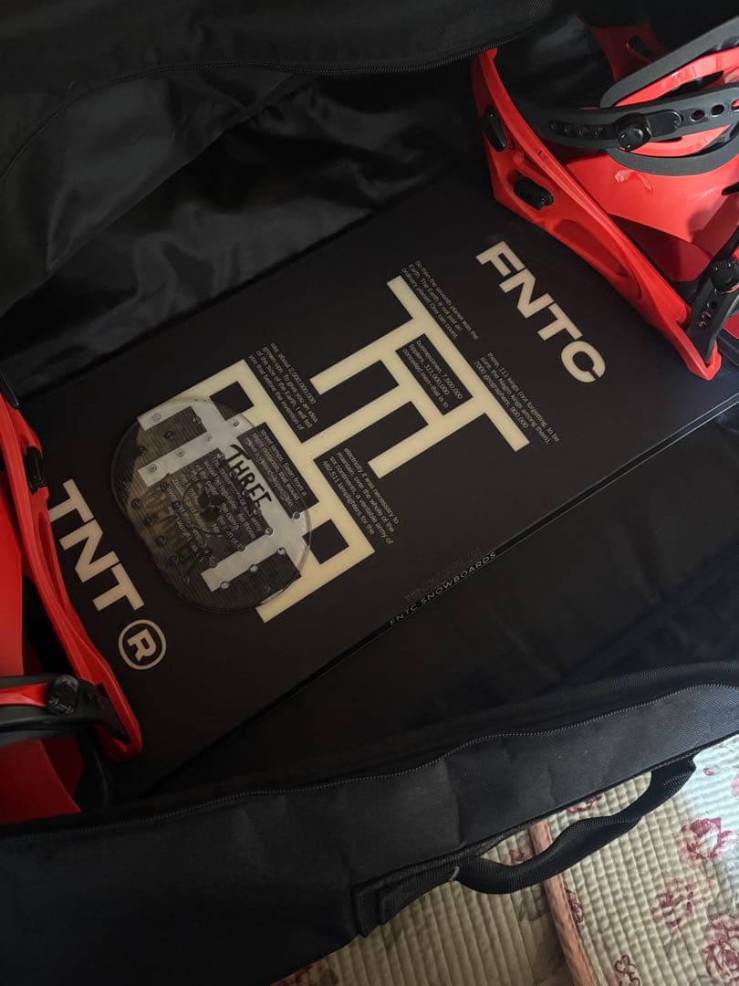 FNTC TNTR スノーボード 157cm 板のみ