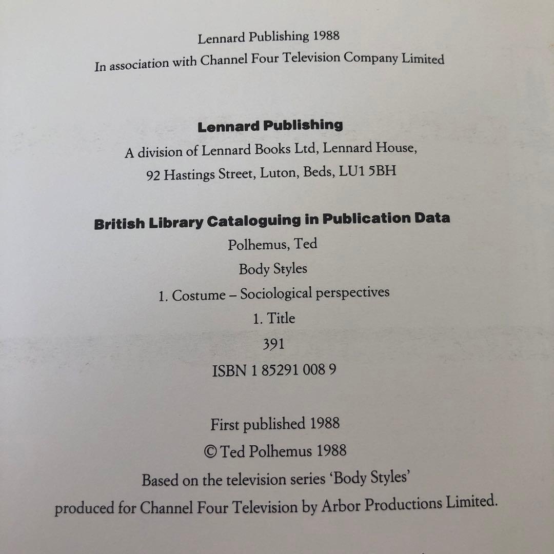 タトゥー　TATOO  レア洋書　BODY STYLES