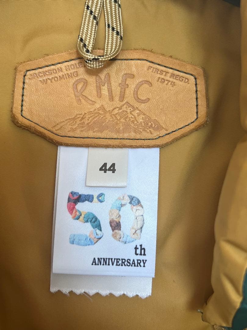 Rocky Mountain Featherbed 50周年 ダウンベスト 緑