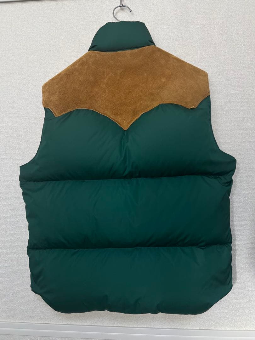 Rocky Mountain Featherbed 50周年 ダウンベスト 緑