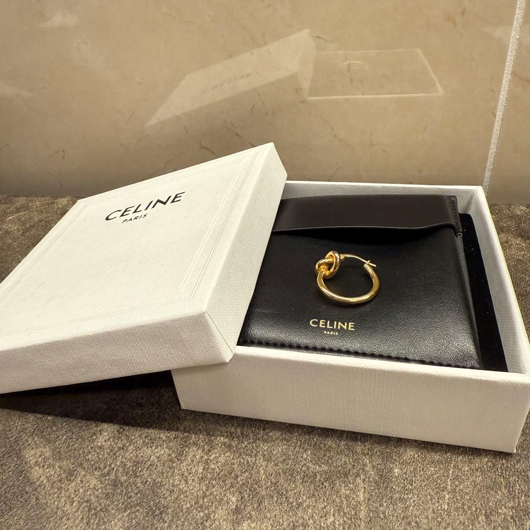 CELINE ノット スモールフープピアス 片耳