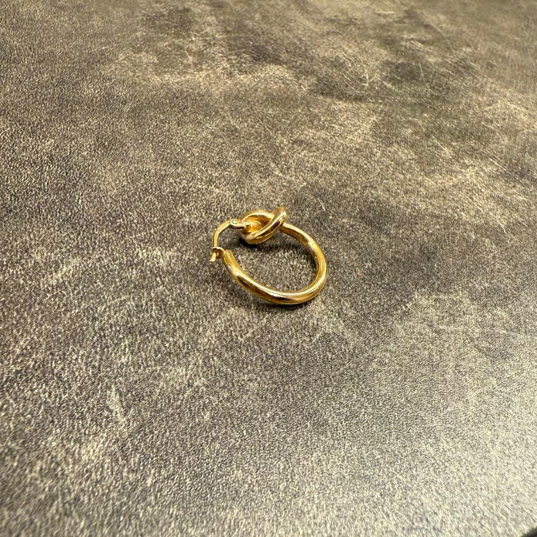 CELINE ノット スモールフープピアス 片耳