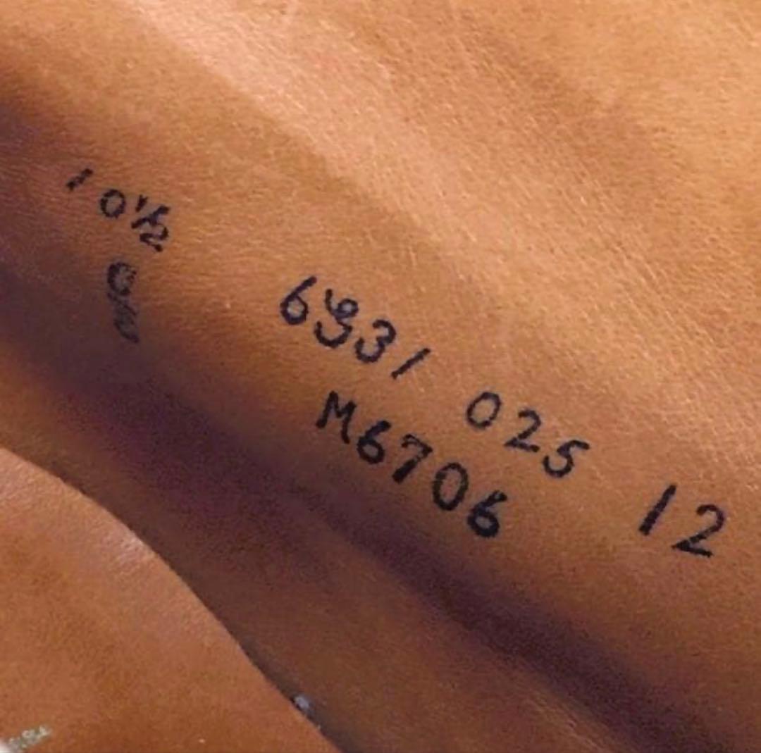 Alden スエードチャッカ　10ハーフE