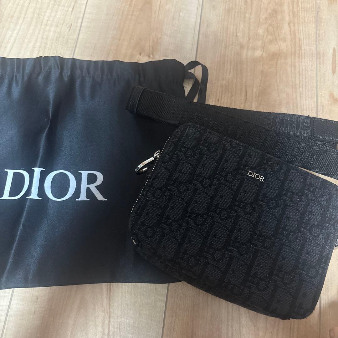 めいDIORショルダーバック