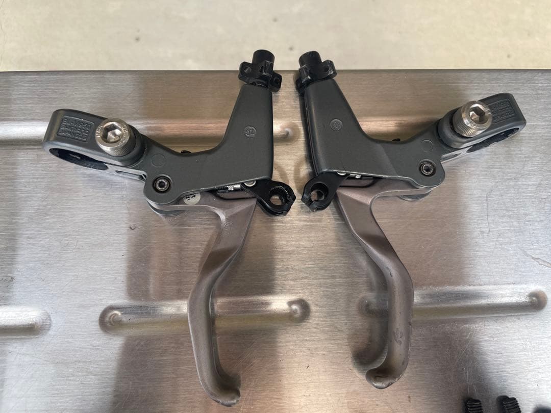 SHIMANO XTR BR-M951 BL-M950 レバー　Vブレーキセット