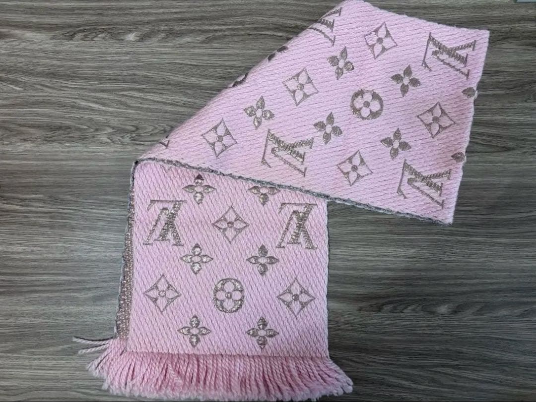 【美品】LOUIS VUITTON マフラー エシャルプ・ロゴマニア シャイン