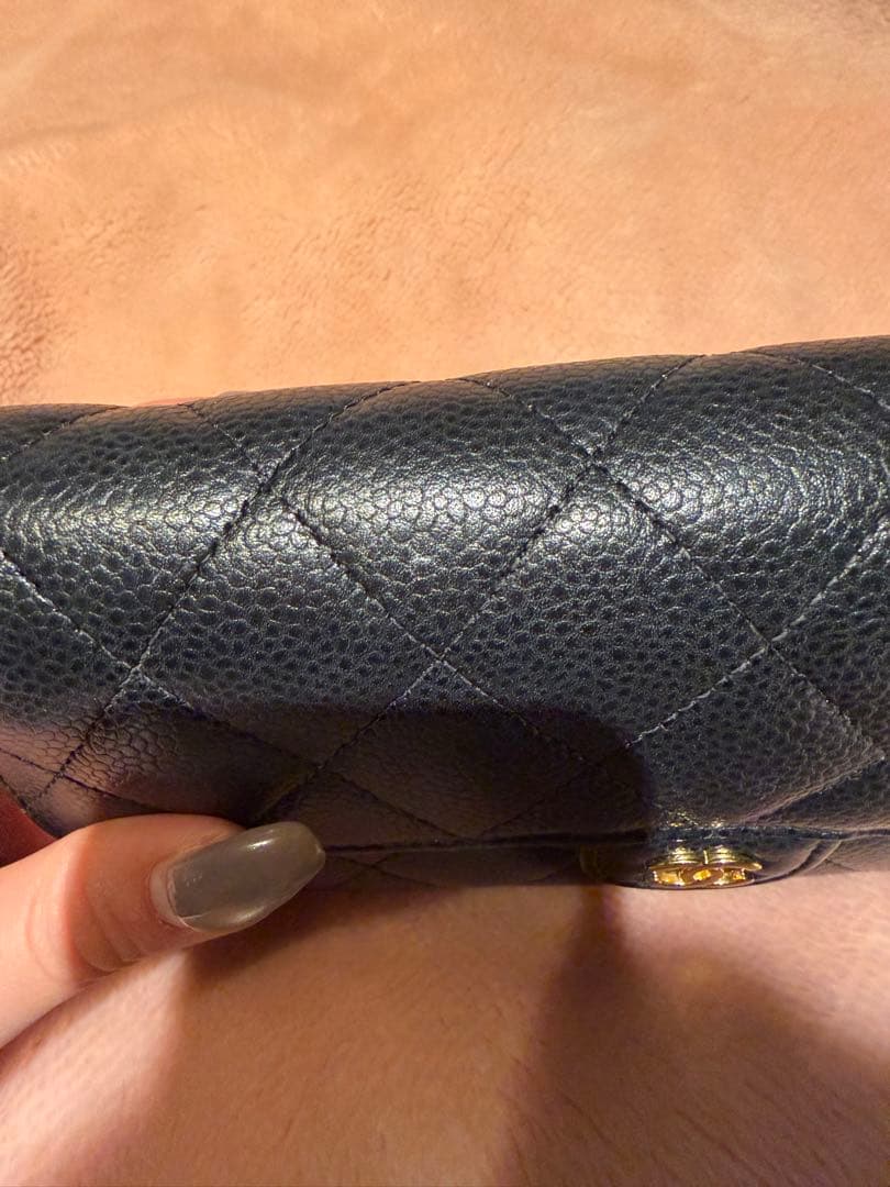 CHANEL キルティング ブラックレザー長財布