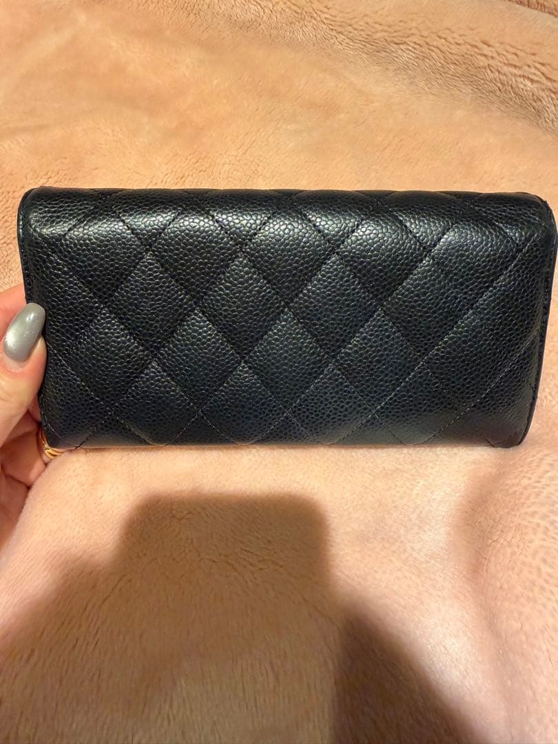 CHANEL キルティング ブラックレザー長財布