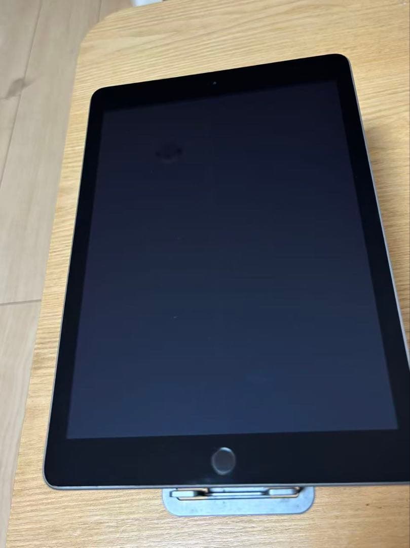 Apple iPad (第5世代) 32GB ブラック