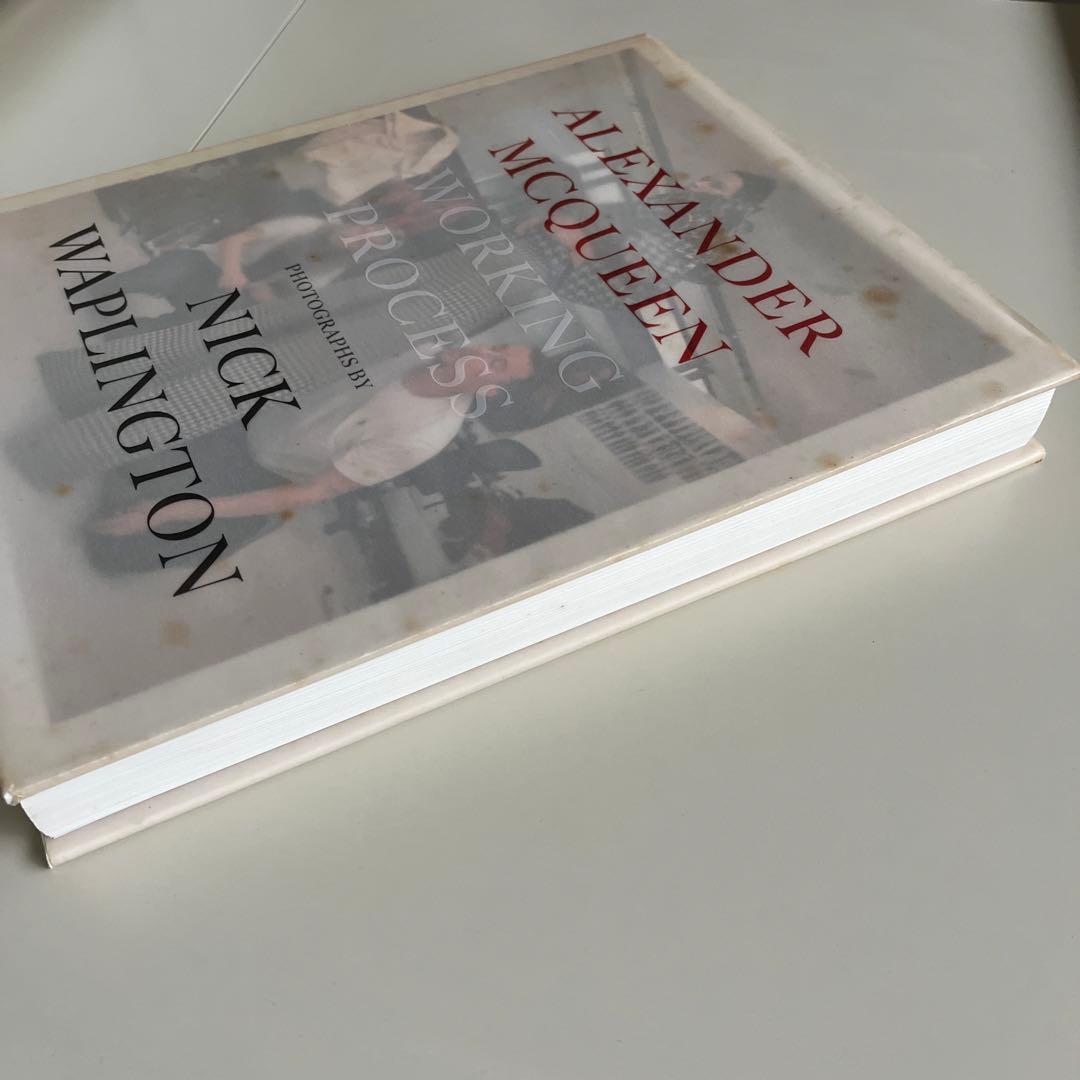 アート・デザイン・音楽 ALEXANDER McQUEEN WORKING PROCESS