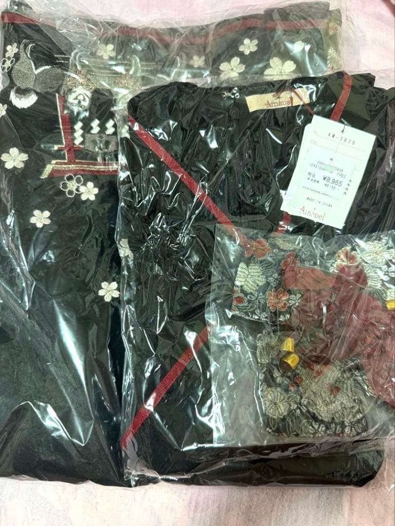 新品タグ付き Amavel アマベル 柴犬神社の春詣 ブラウス ロングスカート