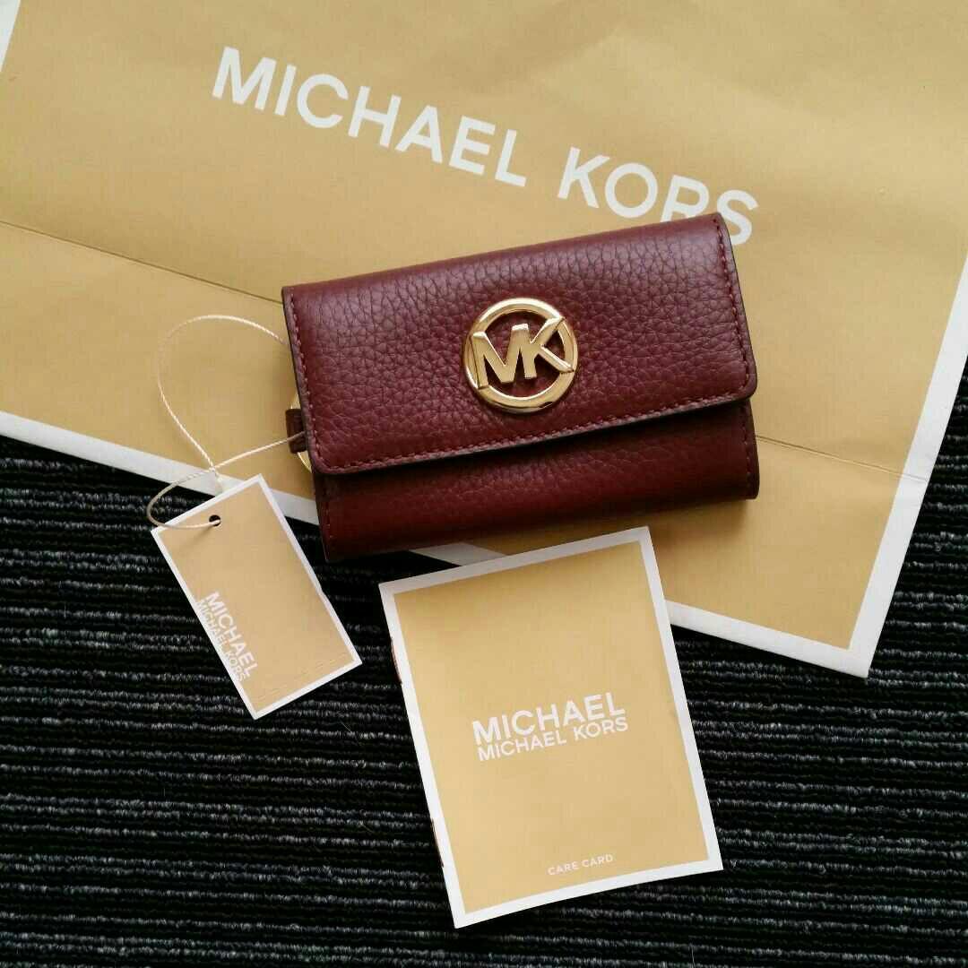 ★新作★ MICHAEL KORS キーケース 新品 ワインレッド レディース