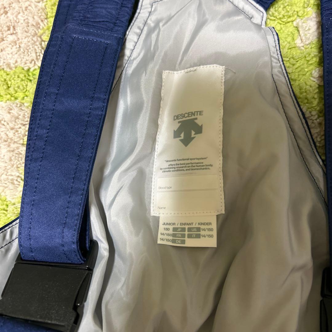 DESCENTE スキーウェア　雪遊び スノーボードウェア　150㌢