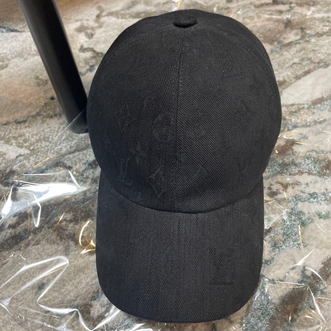 【美品】ルイヴィトン　キャスケット モノグラム柄　エッセンシャル