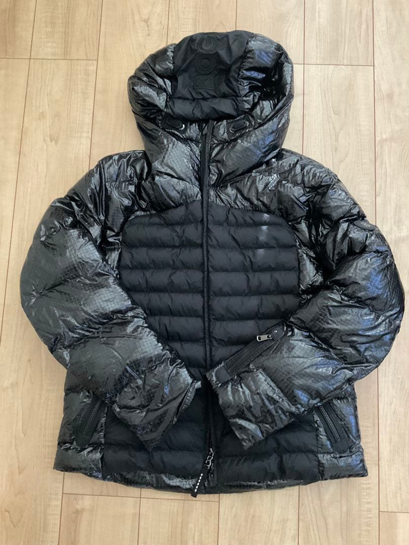 BOGNER ブラック メンズダウンジャケットMサイズ
