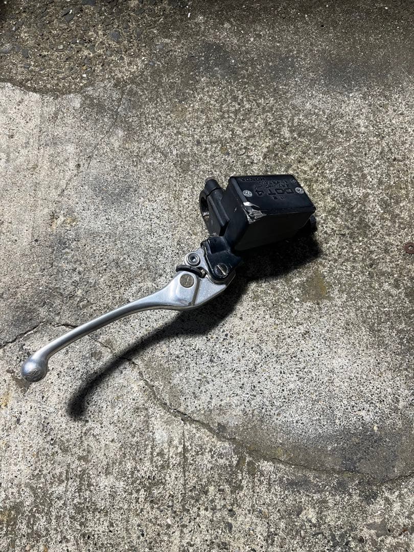 cbr250rr mc22 キャリパー