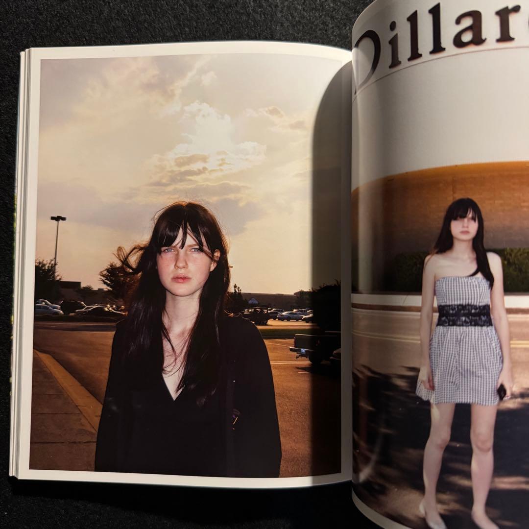 サイン本 Amber is for caution ヴァレリーフィリップス