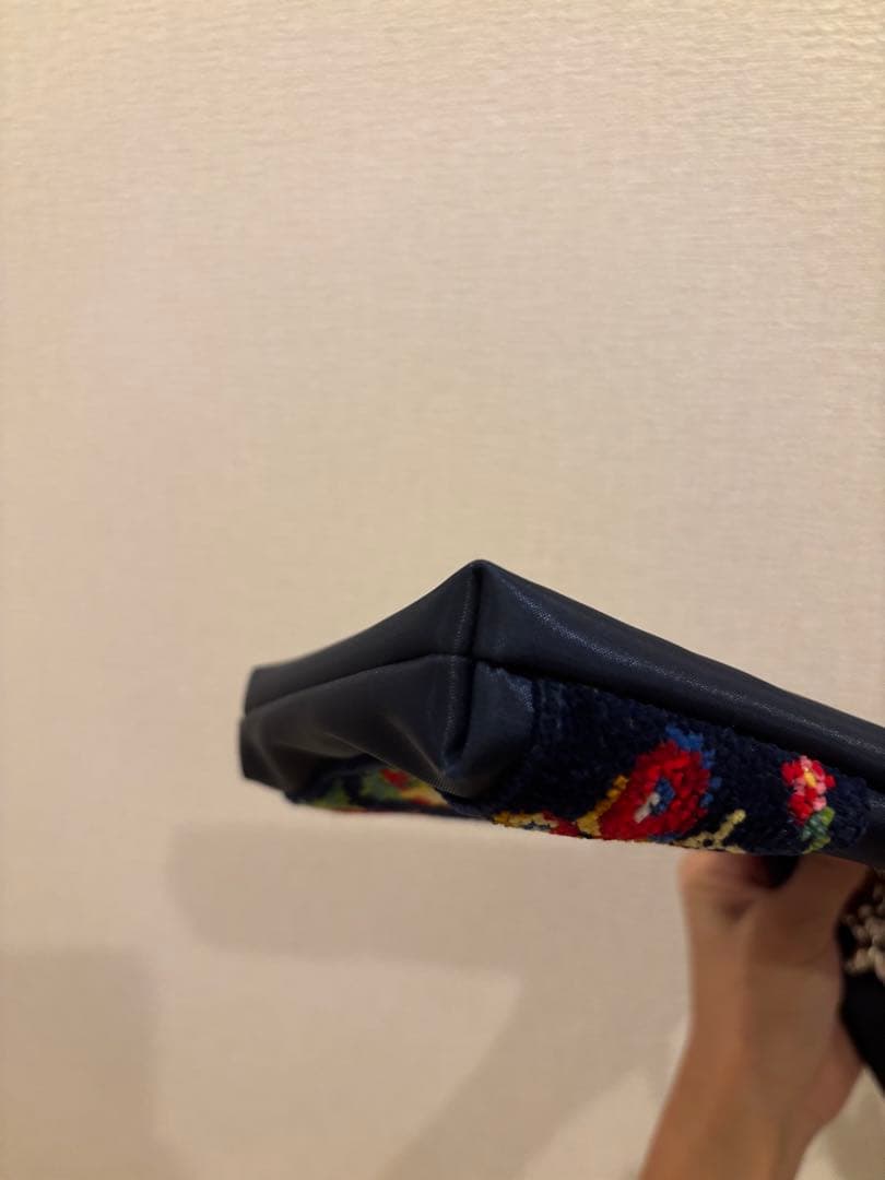 フェイラー　ハイジ　スマホショルダー